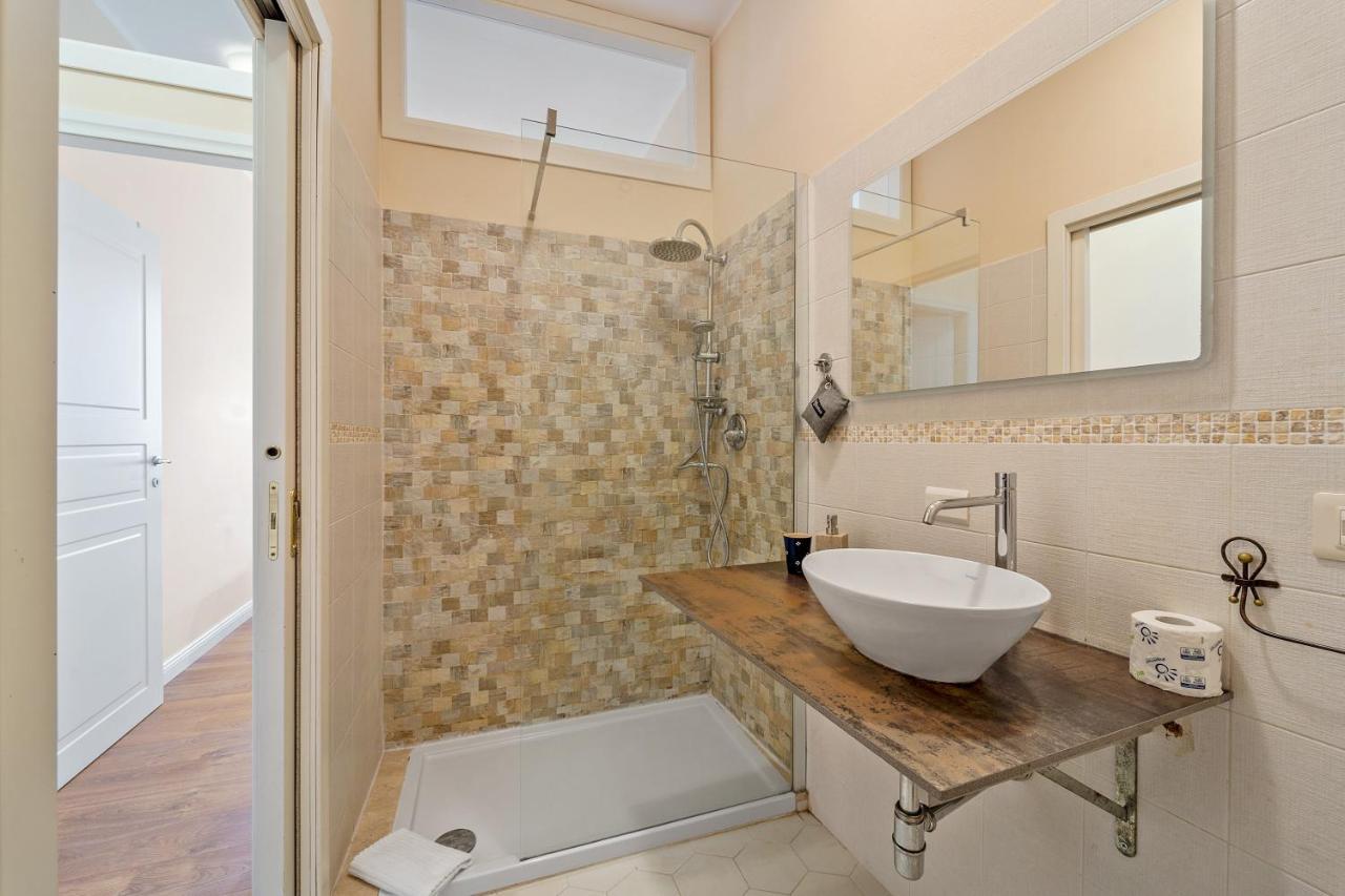Balconcino37 Apartment กาญารี ภายนอก รูปภาพ